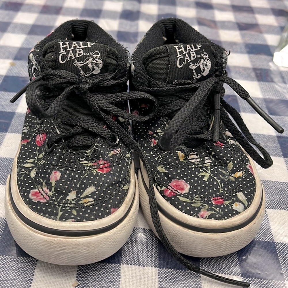 Used Vans Half Cab floral, black with white polka dots, toddler size 5.